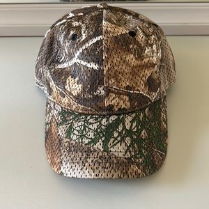 Camo hat